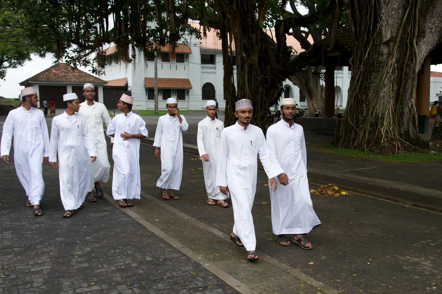 Sri Lanka city, colonial heritage and local life for Uga Luxury Island Experience
