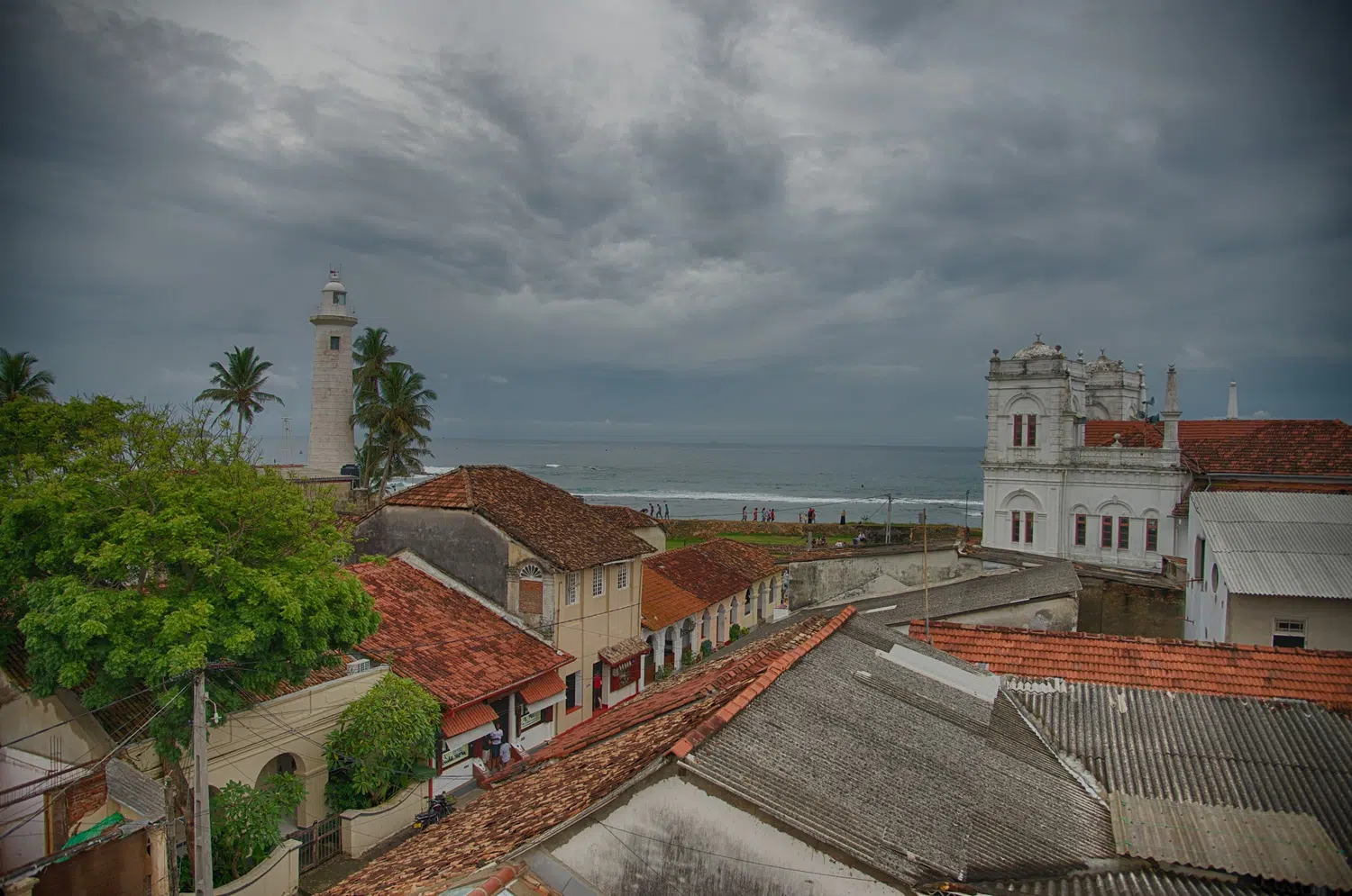 Sri Lanka city, colonial heritage and local life for Village Kitchens and Local Markets