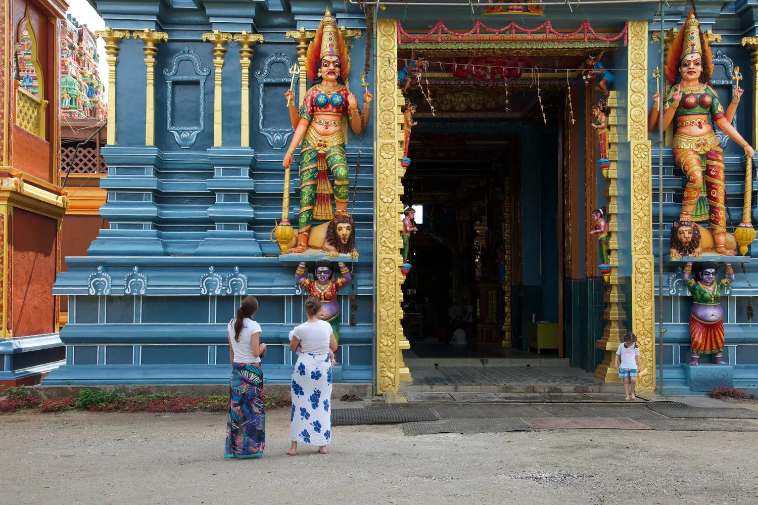 Kandy temple and cultural heritage for Complete Hindu Pilgrimage Sri Lanka