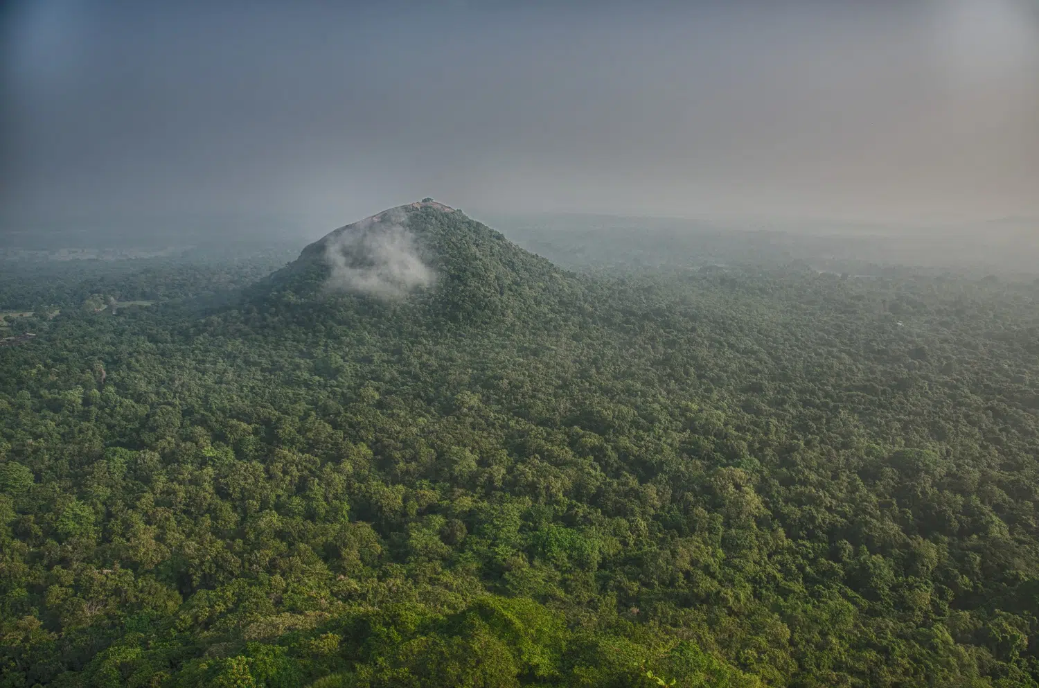 Sigiriya and Sri Lanka Cultural Triangle scenery for Complete Muslim-Friendly Sri Lanka