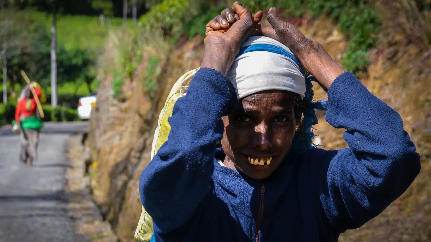 Sri Lanka tea plantations and tea workers for Holistic Sri Lanka Retreat